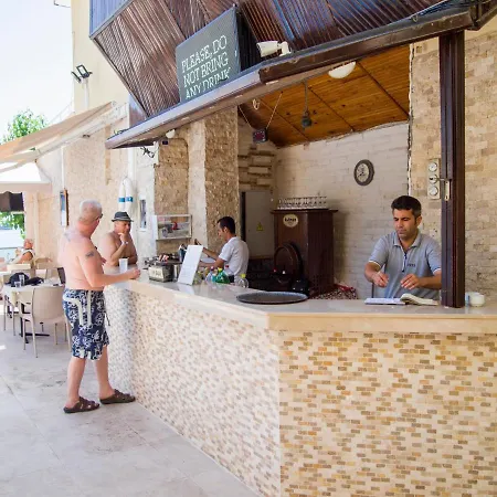 Ozcan Beach 酒店 马尔马里斯