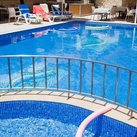 Ozcan Beach Hotel