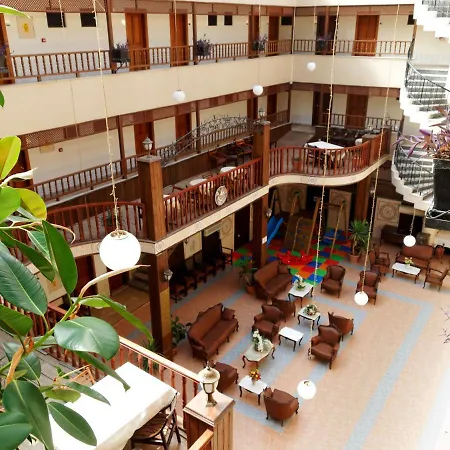 Ozcan Beach Hotel