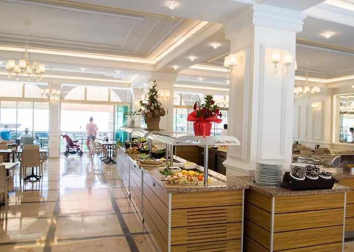 Ozcan Beach 酒店 马尔马里斯